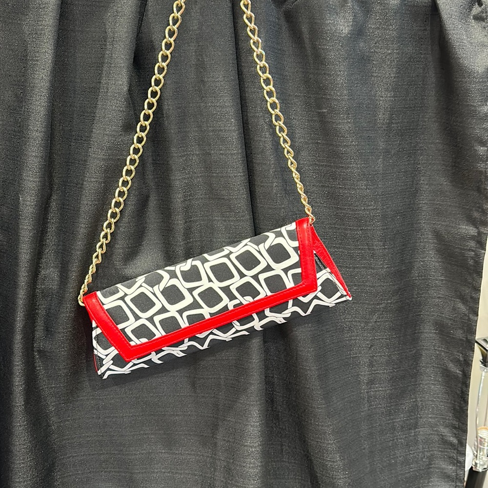 Clever Carriage Company Small Purse